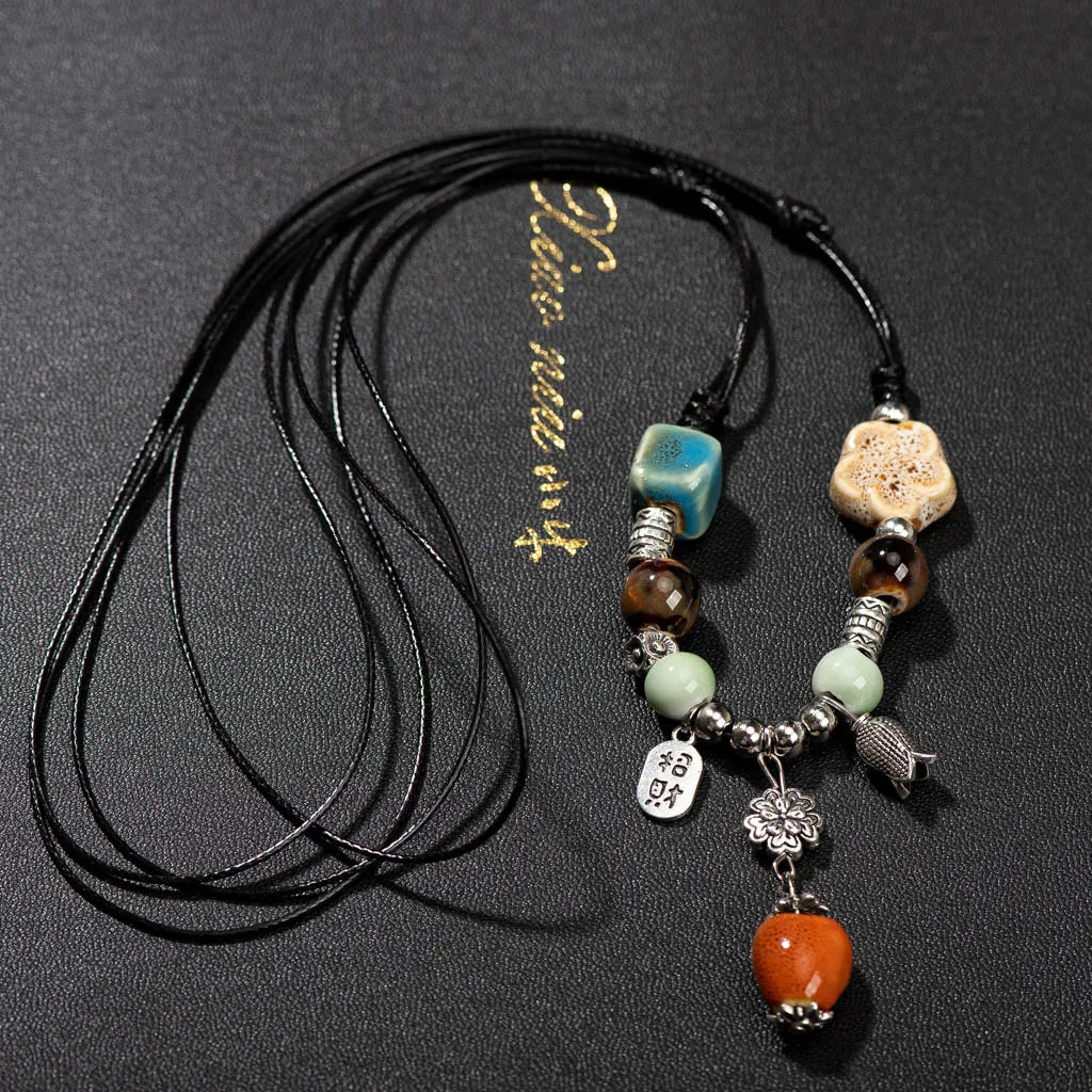 Gorgeous Ceramic Vintage Beads Necklace