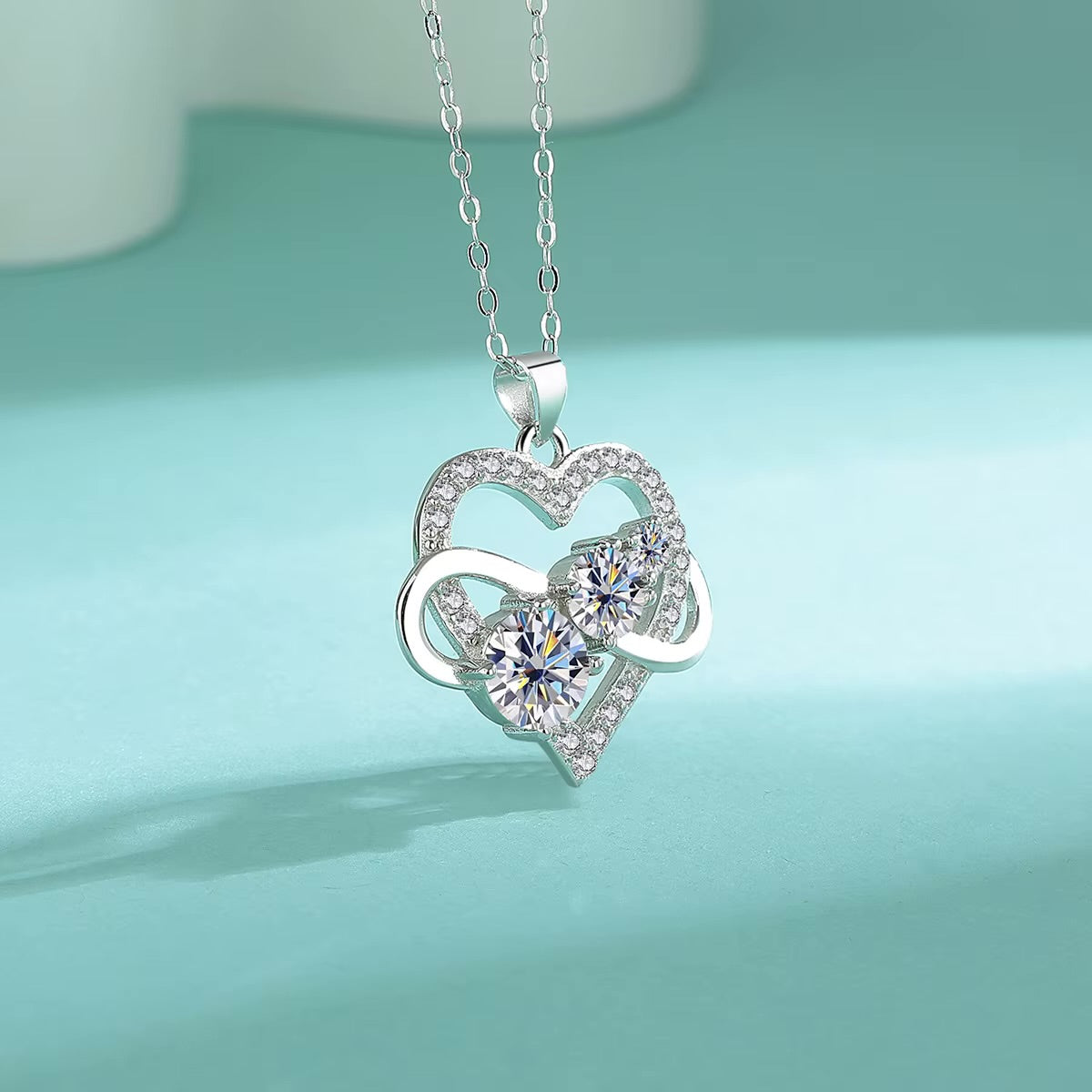 Luxury 1.8CT Diamond Infinite Love Heart Moissanite Pendant Necklace