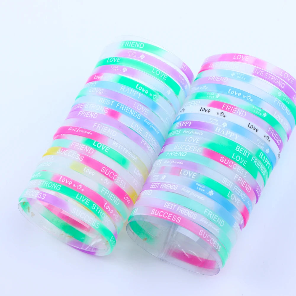 41926270877811|41926270910579|41926270943347|41926270976115