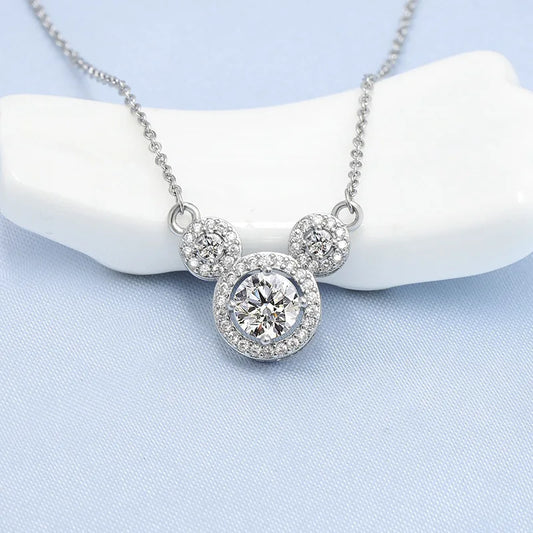 Gorgeous Sparkling Elegant Pendent Necklaces