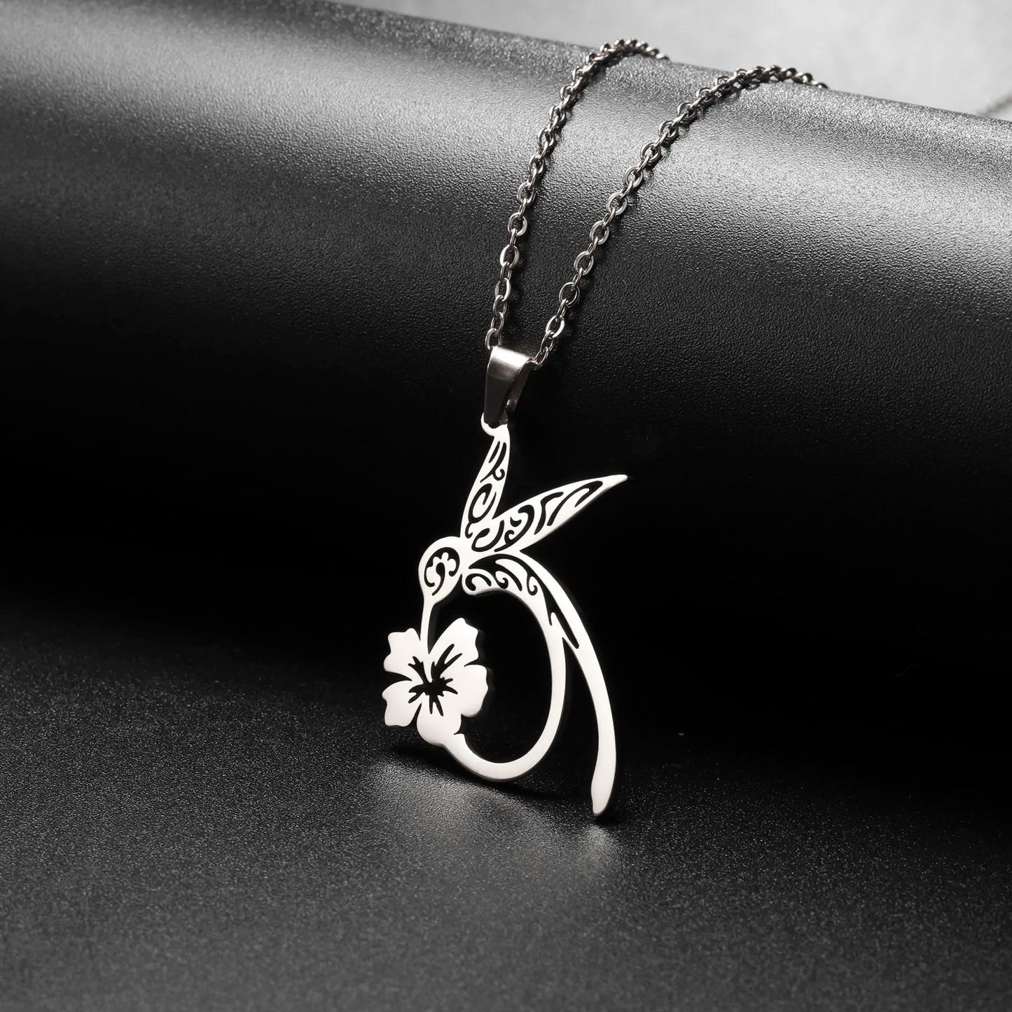 Hummingbird Flower Pendant Necklaces