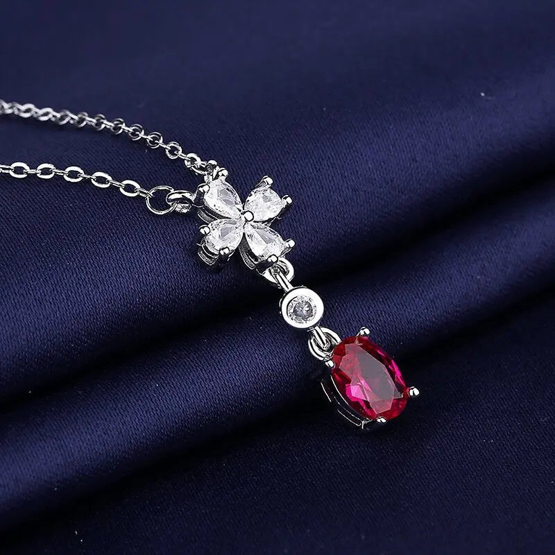 Gorgeous Sparkling Elegant Pendent Necklaces