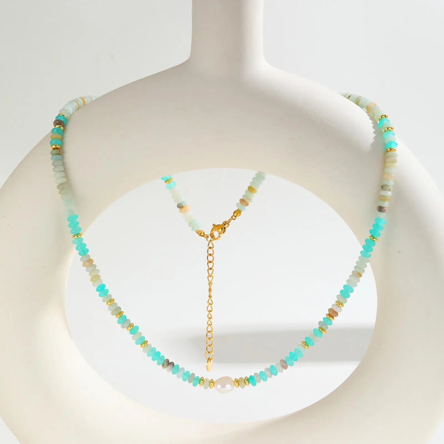 Beautiful Gold Blue White Natural Stone Beaded Necklace