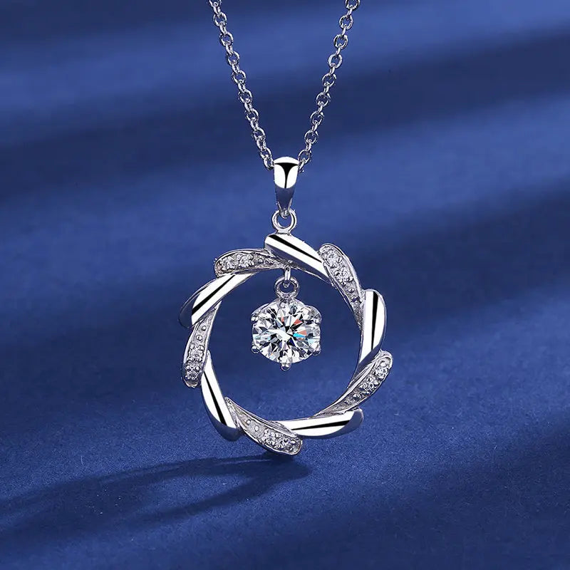 Gorgeous Sparkling Elegant Pendent Necklaces