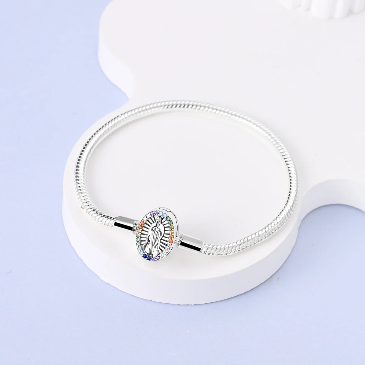 Spiffy Elegant Snake Chain Clasp Charm Pendant Bracelets