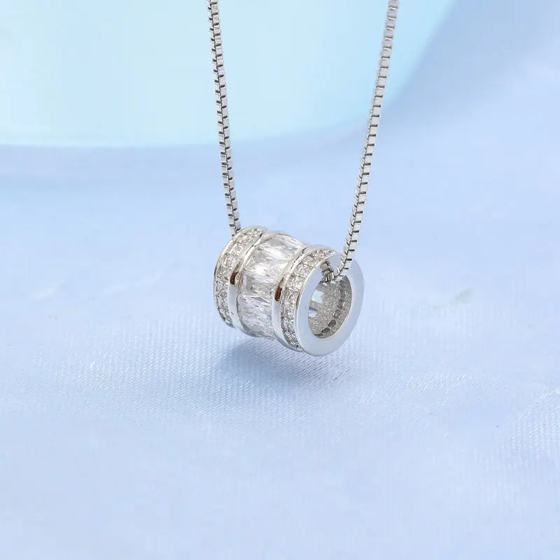 Gorgeous Sparkling Elegant Pendent Necklaces