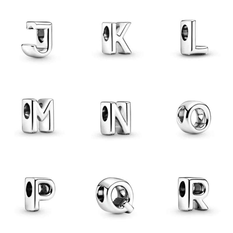 Beautiful 26 English Letters A-Z Random Combination Charm Beads