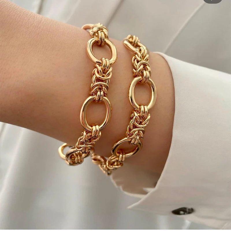 Luxury Gold Raunchy Link Bracelet