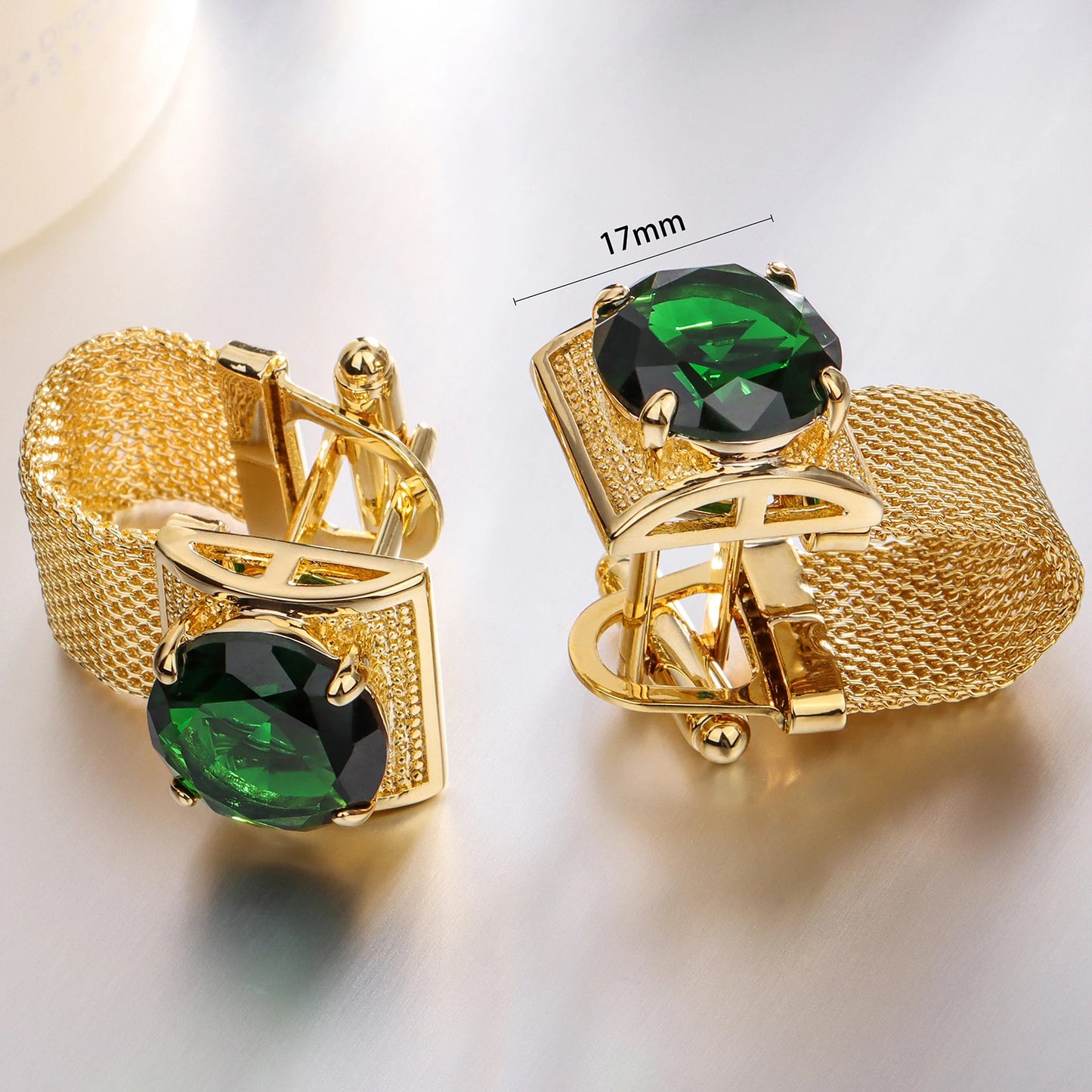 Captivating High Class Luxurious Crystal Cuff Link