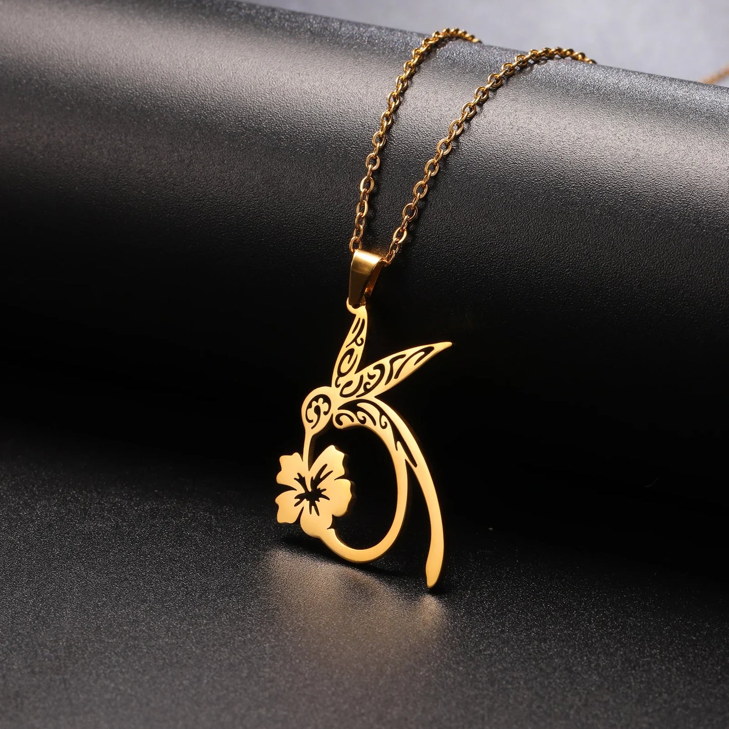 Hummingbird Flower Pendant Necklaces