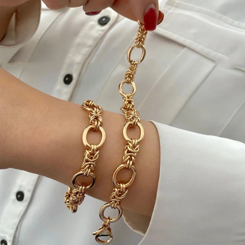 Luxury Gold Raunchy Link Bracelet